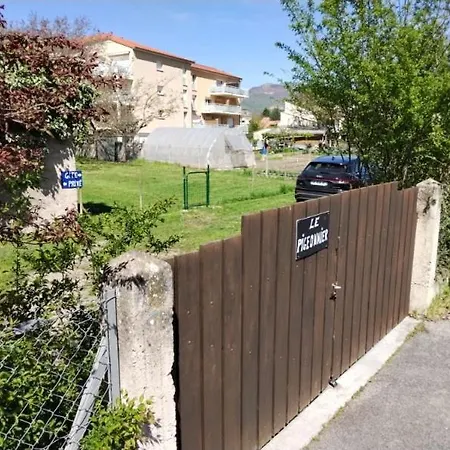 Ferienwohnung Le Pigeonnier Millau Exterior foto